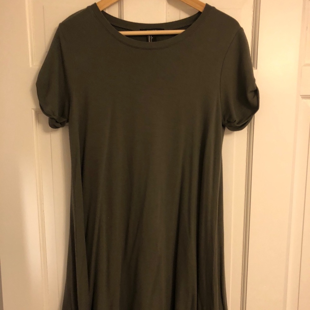 T-shirt dress
